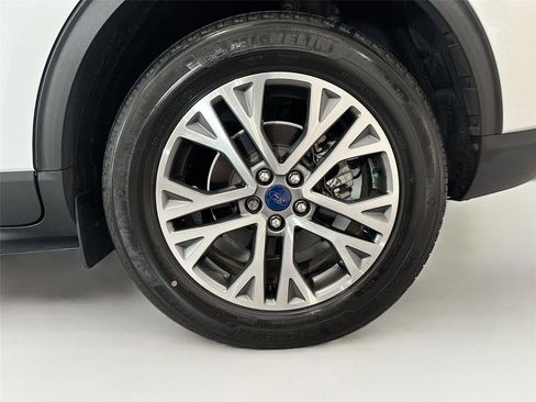 Used 2022 Ford Escape SEL FWD image 32