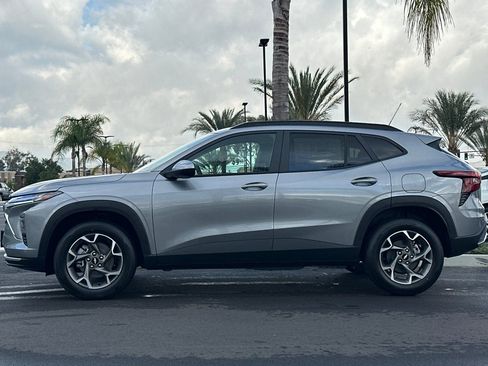 New 2026 Chevrolet Trax LT image 7