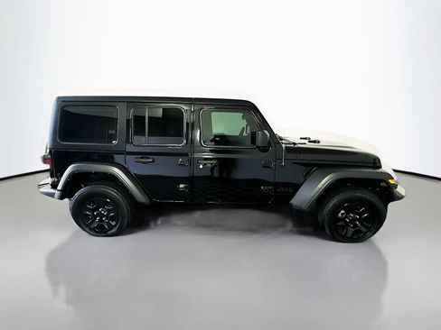 Used 2023 Jeep Wrangler Unlimited Sport AWD/4WD image 8