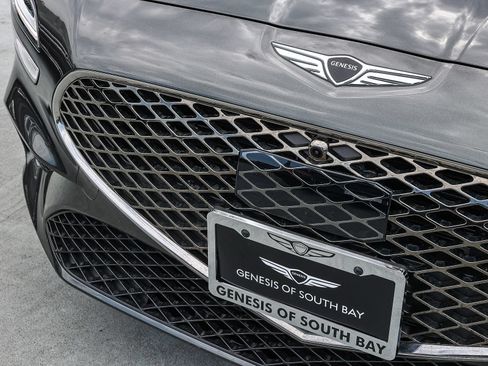 Used 2026 Genesis G70 2.5T Prestige RWD image 9