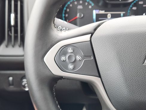 Used 2016 Chevrolet Colorado LT w/ Luxury Package, Chrome RWD image 33