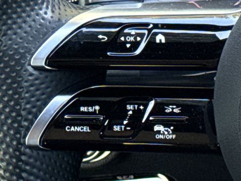 Used 2022 Mercedes-Benz C 300 Sedan image 27