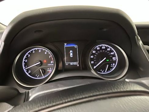 Used 2024 Toyota Camry SE FWD image 17