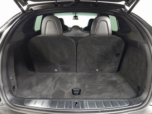 Used 2018 Tesla Model X 75D image 8