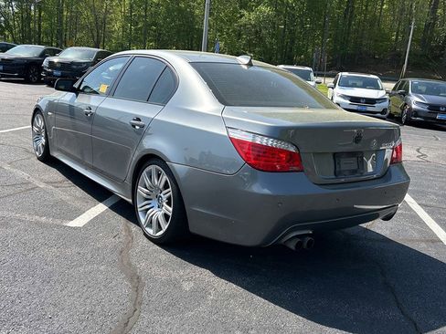 Used 2008 BMW 550i Sedan image 3