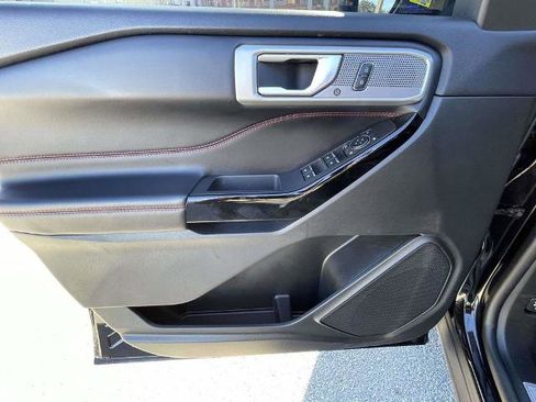 Certified 2023 Ford Explorer ST-Line w/ Class IV Trailer Tow Package image 16