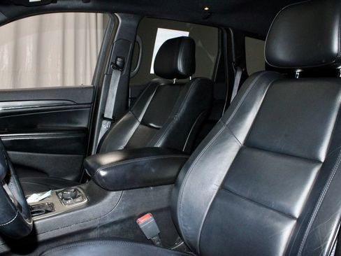 Used 2021 Jeep Grand Cherokee Limited AWD/4WD image 26