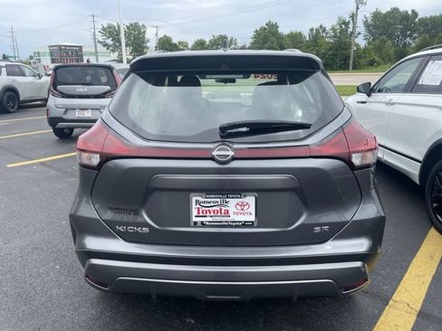 Used 2024 Nissan Kicks SR FWD image 32