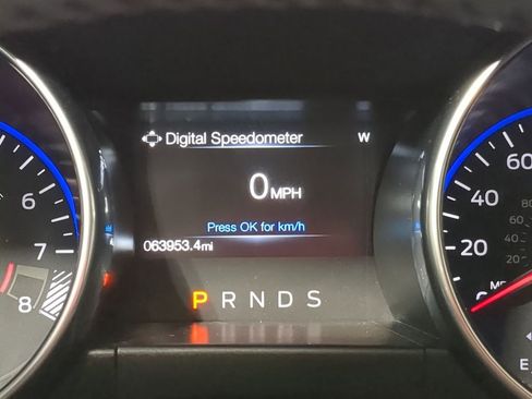 Used 2018 Ford Mustang GT Premium w/ Black Accent Package RWD image 29