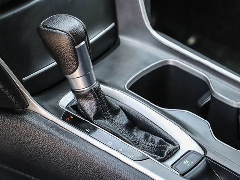 Used 2020 Honda Accord LX image 27