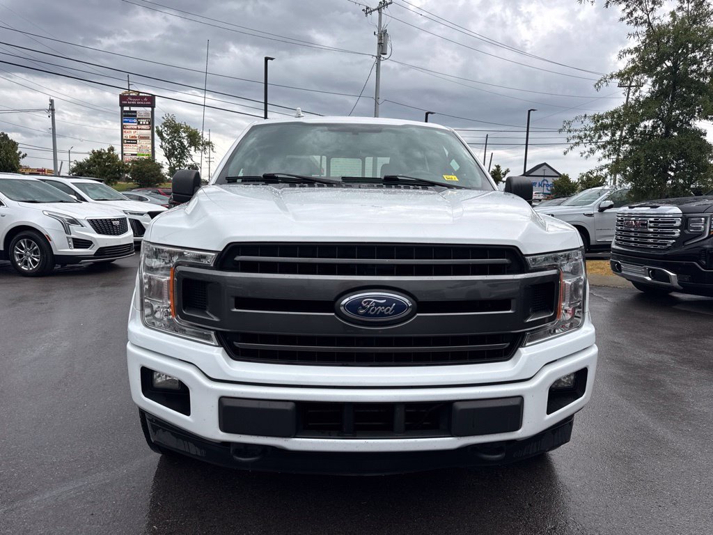 Used 2018 Ford F150 XLT w/ Equipment Group 302A Luxury AWD/4WD image 3