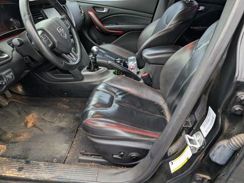 Used 2015 Dodge Dart GT image 9