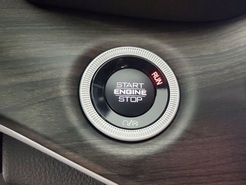 New 2025 Jeep Grand Cherokee L Limited image 21