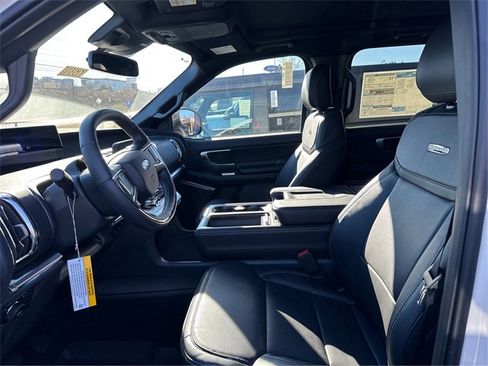 New 2025 Ford Expedition Max Platinum w/ Stealth Performance Package image 9