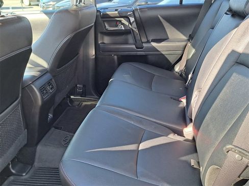 Used 2021 Toyota 4Runner Venture image 13