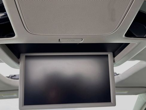 Used 2026 Honda Odyssey Elite image 32