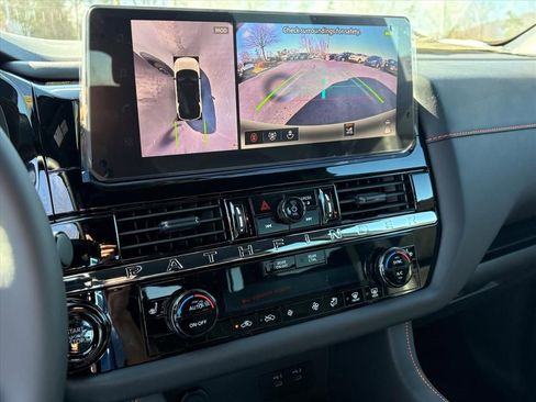 New 2026 Nissan Pathfinder Rock Creek image 9