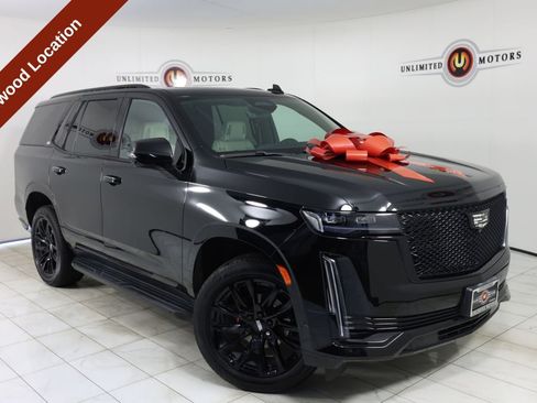 Used 2021 Cadillac Escalade Sport w/ LPO, ONYX Package AWD/4WD image 1