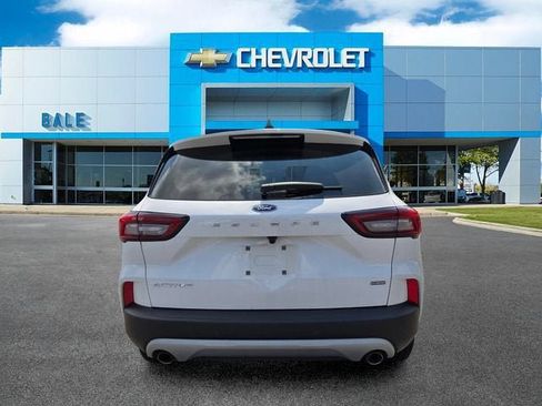 Used 2023 Ford Escape Active w/ Tech Pack #1 FWD image 4