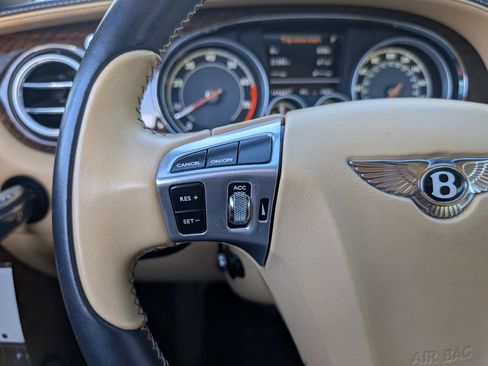 Used 2013 Bentley Continental GT image 22