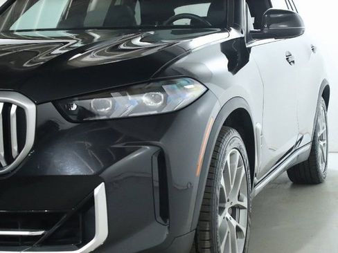 Certified 2024 BMW X5 xDrive40i w/ Premium Package image 4
