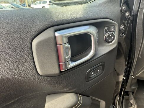 New 2025 Jeep Wrangler Sahara w/ Technology Group image 8