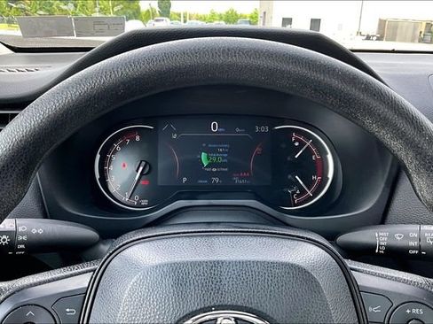 Used 2023 Toyota RAV4 LE AWD/4WD image 13