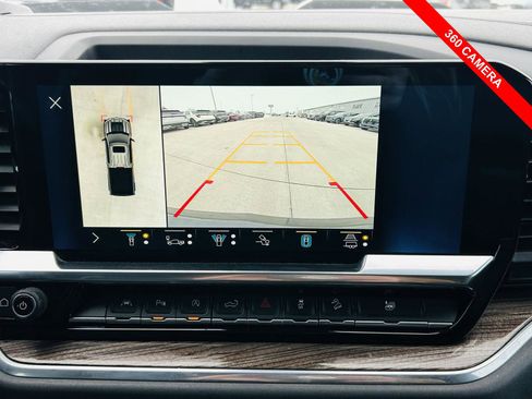 Used 2022 Chevrolet Silverado 1500 LT Trail Boss w/ LT Trail Boss Premium Package image 13