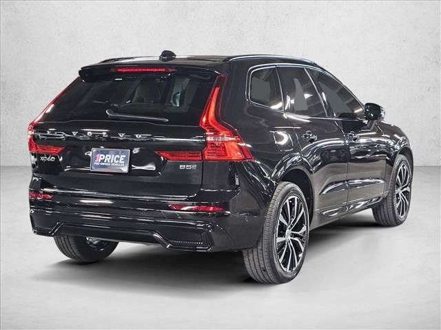 Used 2025 Volvo XC60 B5 Plus w/ Protection Package Premier AWD/4WD image 5