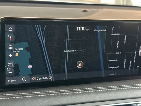 Used 2023 Genesis G70 2.0T image 25