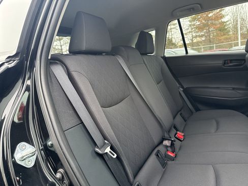 Used 2023 Toyota Corolla Cross LE image 16