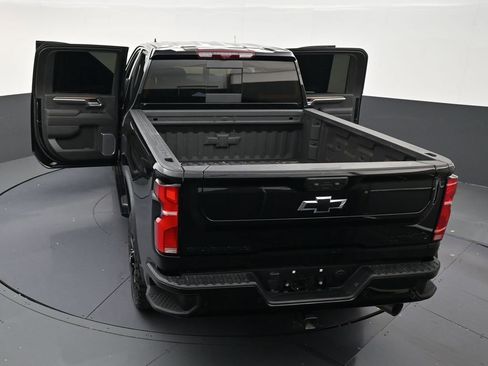 Used 2025 Chevrolet Silverado 2500 High Country w/ High Country Premium Package AWD/4WD image 33