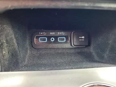 Used 2020 Jeep Grand Cherokee Limited w/ Luxury Group II AWD/4WD image 19