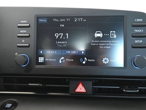 Certified 2025 Hyundai Elantra Sport FWD image 30