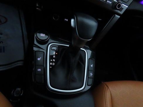 Used 2024 Kia Seltos EX image 28