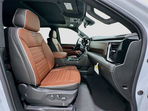 New 2026 GMC Sierra 2500 Denali Ultimate image 30