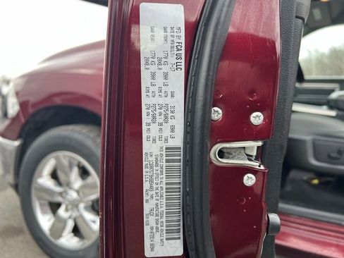 Used 2017 RAM 1500 Big Horn image 26