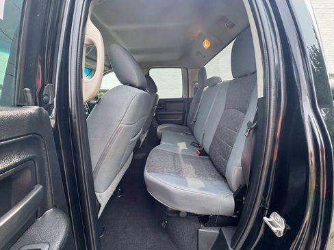 Used 2019 RAM 1500 Express w/ Wheel & Sound Group AWD/4WD image 20