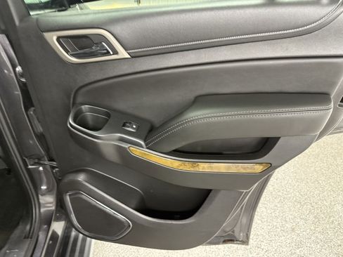 Used 2017 GMC Yukon Denali w/ Open Road Package image 35
