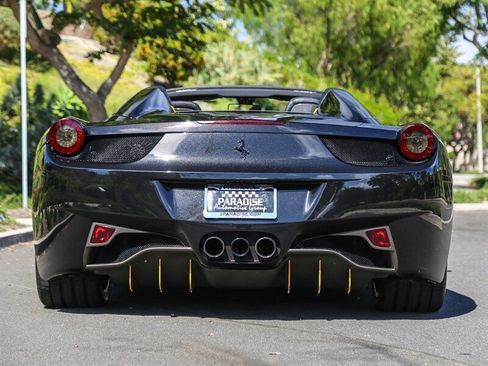 Used 2013 Ferrari 458 Spider RWD image 9