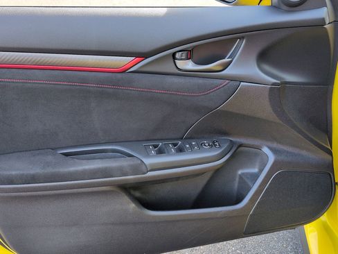 Used 2021 Honda Civic Type R Limited image 14