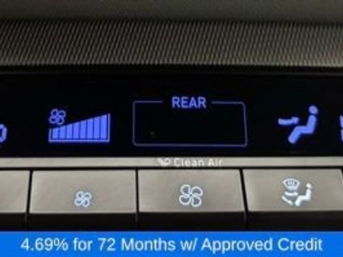 Used 2022 Hyundai Palisade SEL w/ Premium Package FWD image 31