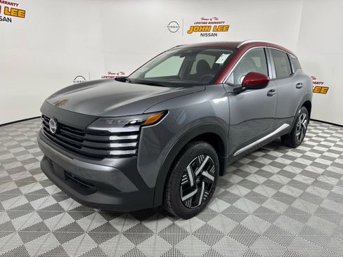 New 2026 Nissan Kicks SV image 1