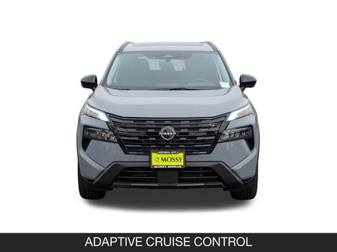 New 2026 Nissan Rogue SV image 4