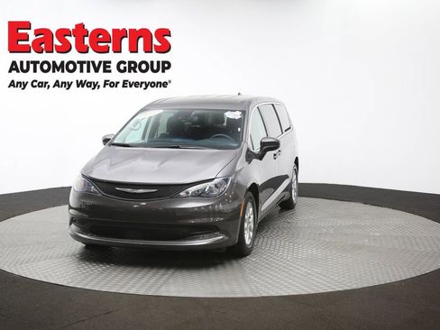 Used 2023 Chrysler Voyager LX image 54