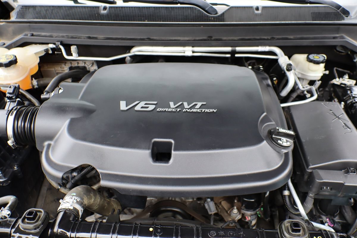 Used 2017 Chevrolet Colorado Z71 AWD/4WD image 39