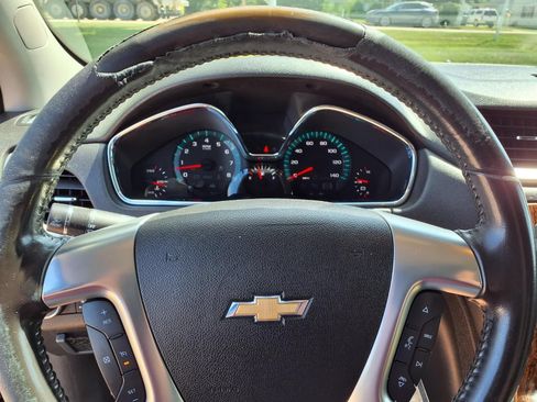 Used 2014 Chevrolet Traverse LT w/ All-Star Edition FWD image 19