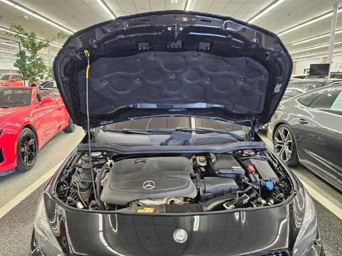 Used 2016 Mercedes-Benz CLA 250 image 37