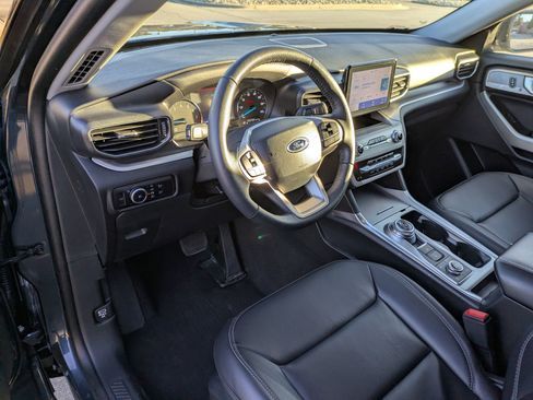 Certified 2023 Ford Explorer XLT w/ Equipment Group 202A image 14