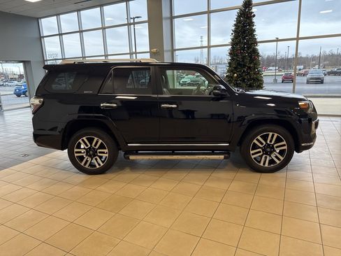 Used 2023 Toyota 4Runner Limited image 6